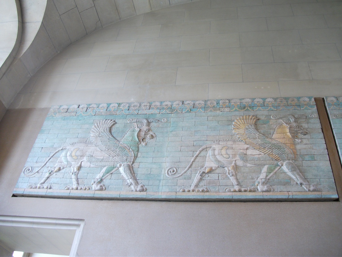 Les lionnes, fresque du Louvre dans l’aile archéologique 🗿